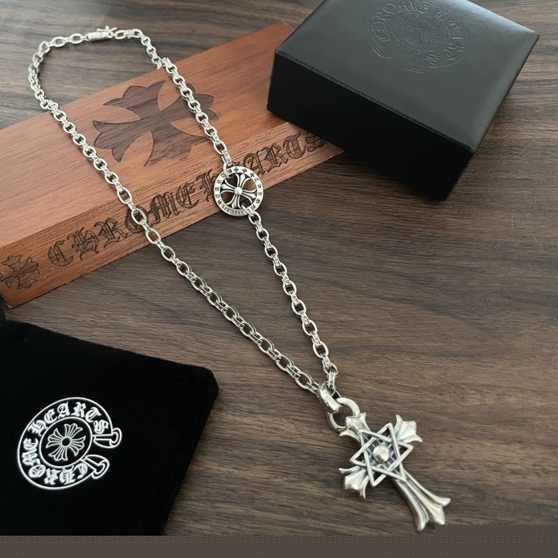 Ch**me He**ts necklaces